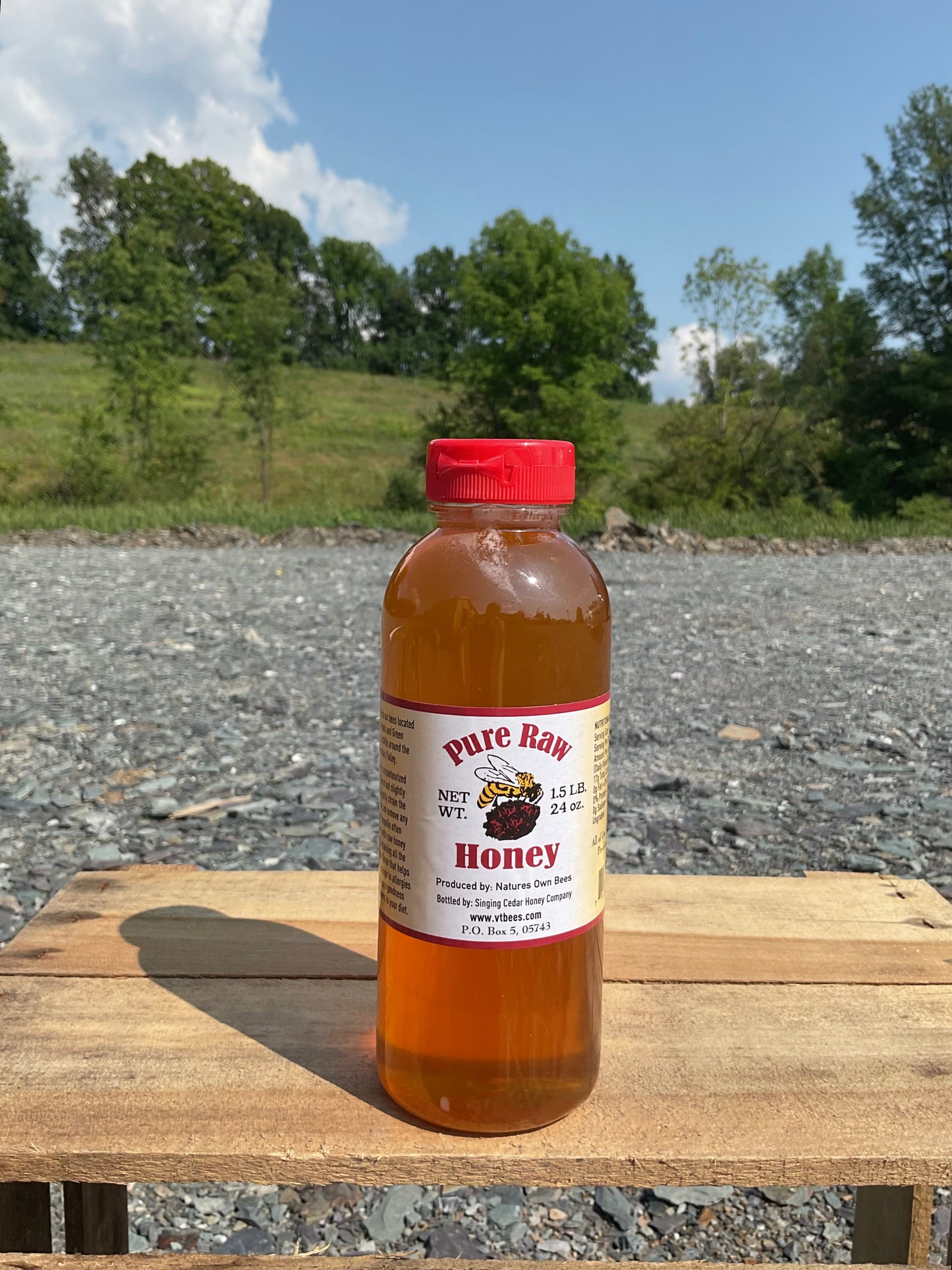 Singing Cedars Apiaries Honey